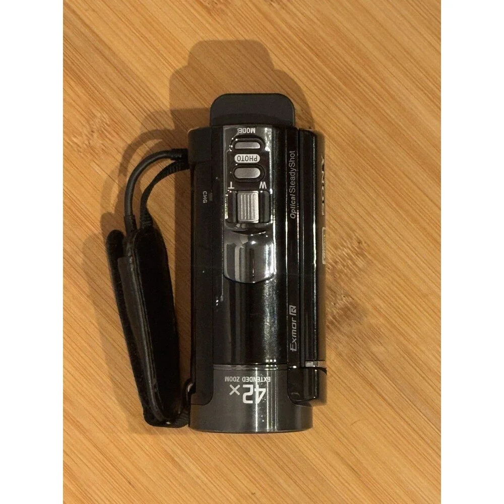 Sony HDR-CX130 Handycam HD Camcorder Black Bundle W Adapter Etc. Working ￼
